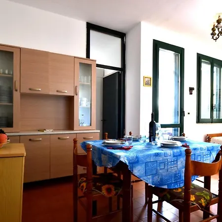 Vakantiehuis Comfortable Three-room Located In Torre Dellorso On The Ground Floor Torre dell'Orso